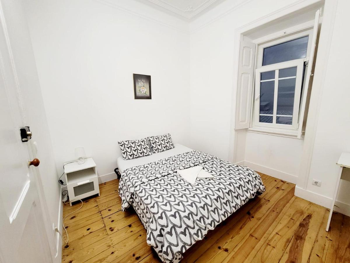 Lisbon Gambori Hostel Esterno foto