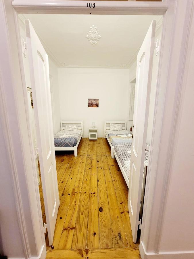 Lisbon Gambori Hostel Esterno foto