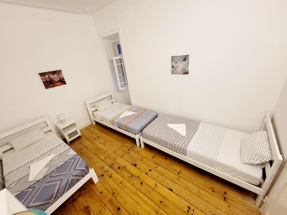 Lisbon Gambori Hostel Esterno foto
